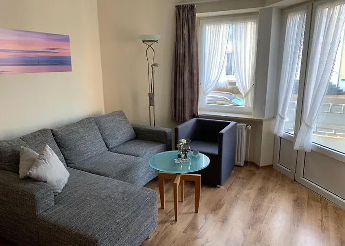 Appartementhaus Hus Moehlenbarg 3* Куксхафен